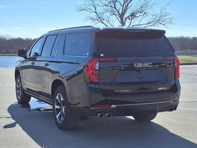 new 2025 GMC Yukon XL car