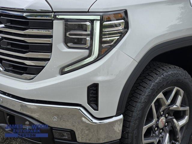 new 2025 GMC Sierra 1500 car, priced at $57,825