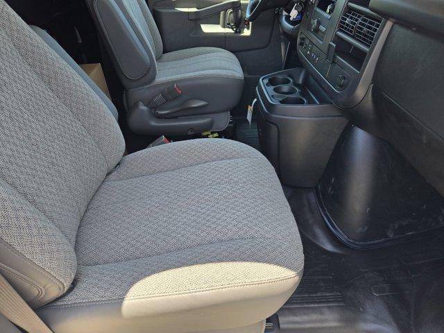 new 2025 Chevrolet Express 2500 car