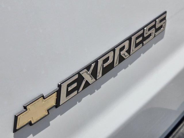 new 2025 Chevrolet Express 2500 car