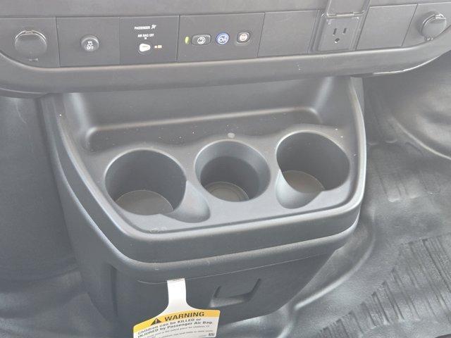 new 2025 Chevrolet Express 2500 car