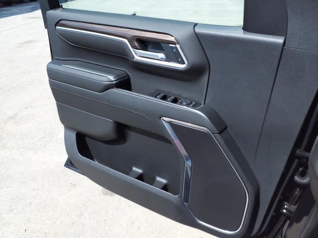 new 2025 Chevrolet Silverado 1500 car, priced at $51,690