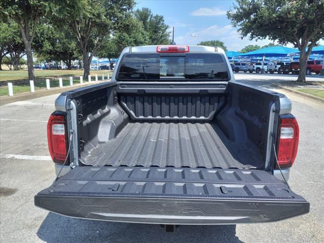 new 2024 GMC Canyon car