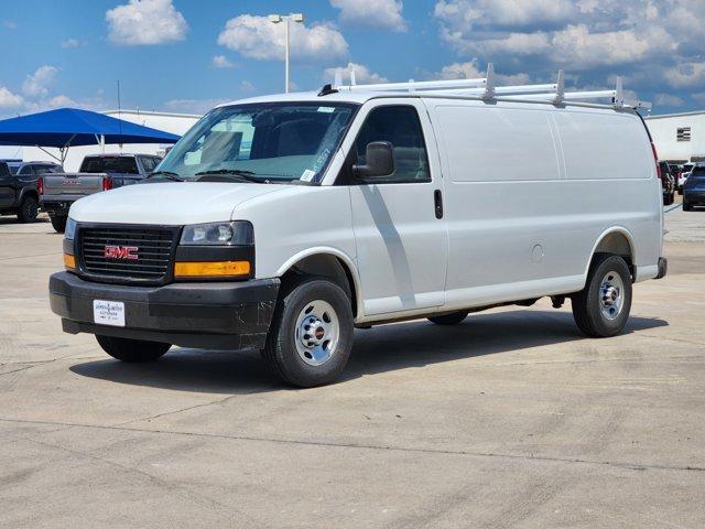 new 2025 GMC Savana 2500 car