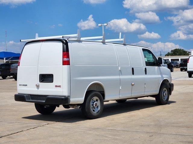 new 2025 GMC Savana 2500 car