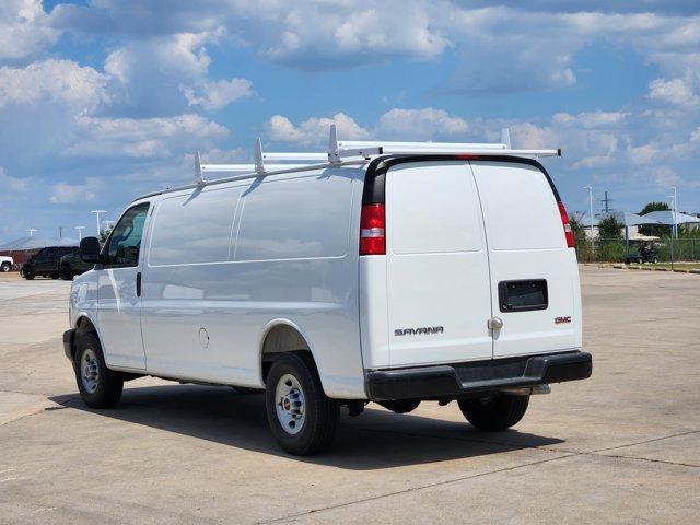 new 2025 GMC Savana 2500 car