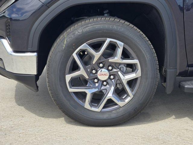 new 2025 GMC Sierra 1500 car, priced at $52,675