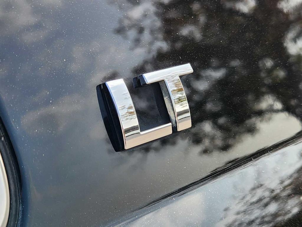 used 2019 Chevrolet Suburban car, priced at $14,977