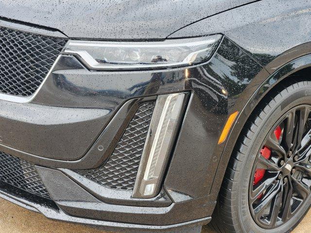 used 2022 Cadillac XT6 car, priced at $34,977
