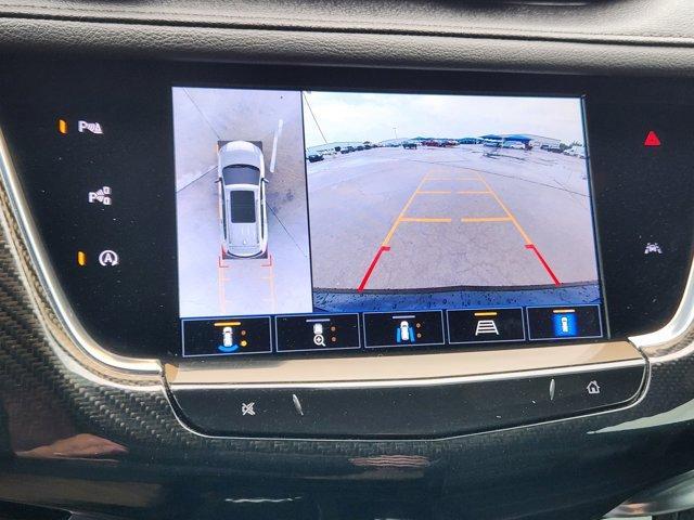 used 2022 Cadillac XT6 car, priced at $34,977