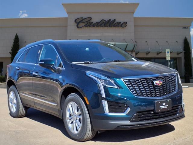 new 2025 Cadillac XT5 car, priced at $45,315