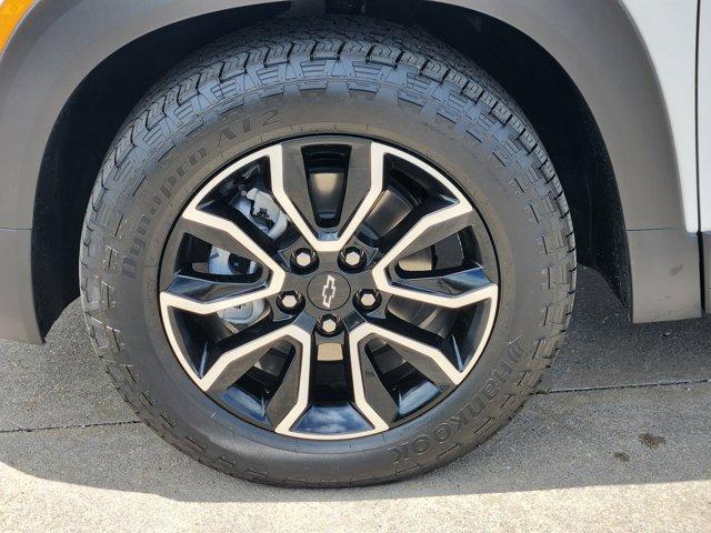 new 2025 Chevrolet TrailBlazer car, priced at $29,980