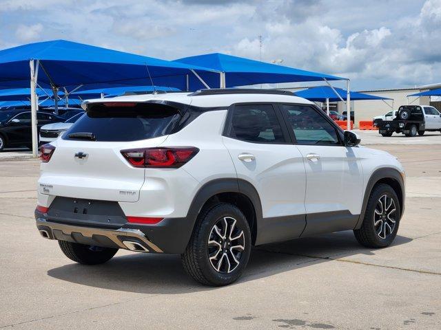 new 2025 Chevrolet TrailBlazer car, priced at $29,980