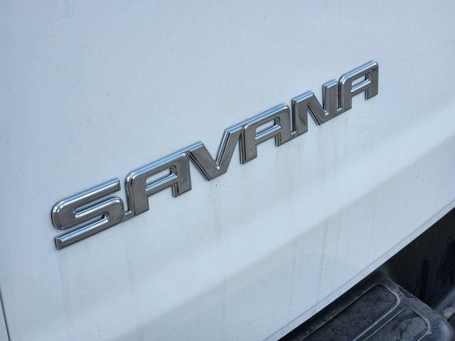 new 2025 GMC Savana 2500 car