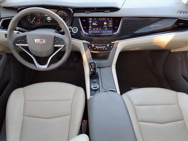 used 2022 Cadillac XT6 car, priced at $34,977