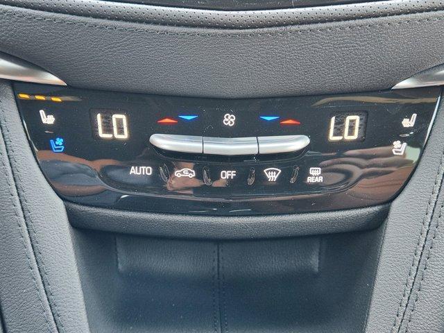 new 2025 Cadillac XT5 car