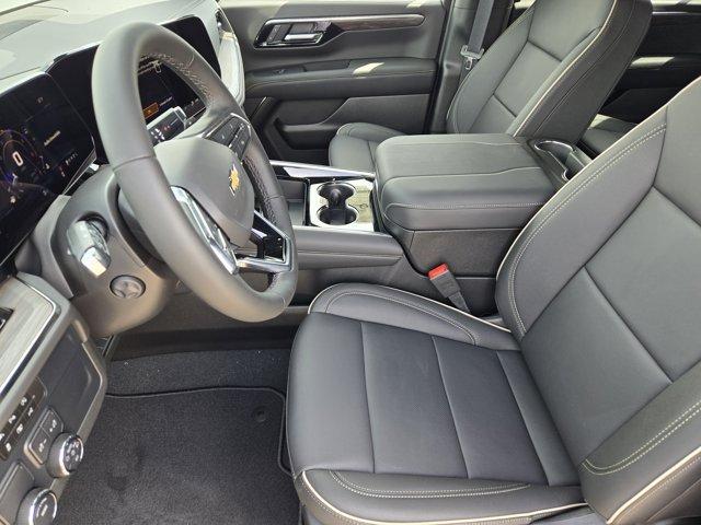 new 2025 Chevrolet Suburban car, priced at $76,320