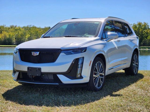 new 2025 Cadillac XT6 car, priced at $67,440