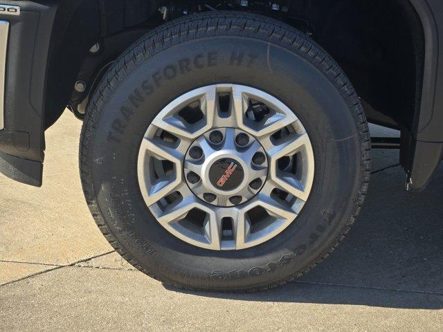 new 2025 GMC Sierra 2500 car, priced at $71,275