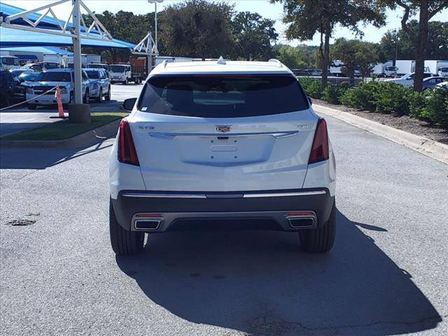 new 2025 Cadillac XT5 car, priced at $64,190