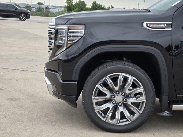 new 2025 GMC Sierra 1500 car, priced at $69,395