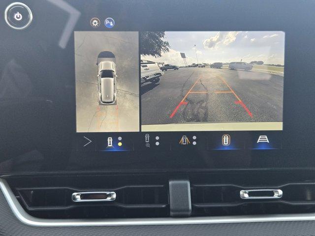 new 2026 Chevrolet Equinox car, priced at $32,485