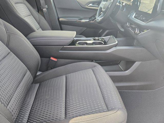 new 2026 Chevrolet Equinox car, priced at $32,485