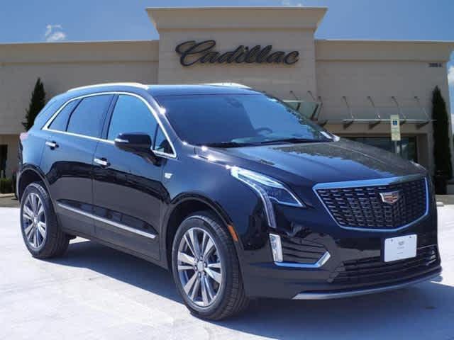 new 2025 Cadillac XT5 car, priced at $56,090