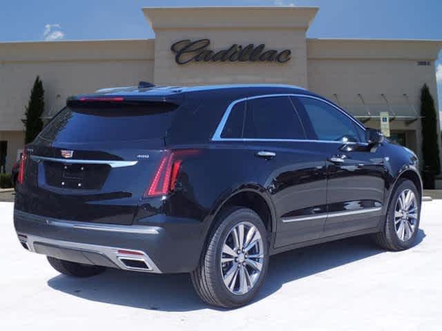 new 2025 Cadillac XT5 car, priced at $56,090