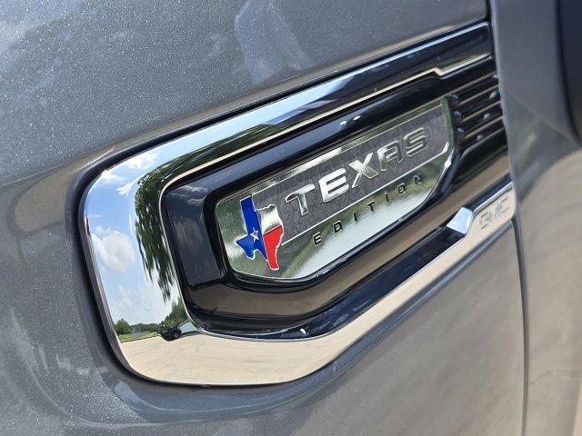 new 2025 GMC Sierra 1500 car, priced at $52,675