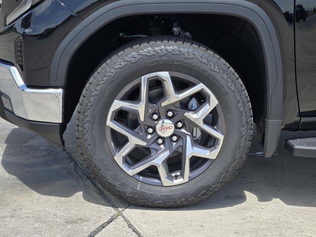 new 2025 GMC Sierra 1500 car, priced at $58,520