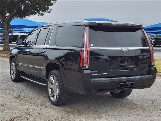 used 2017 Cadillac Escalade ESV car, priced at $26,977