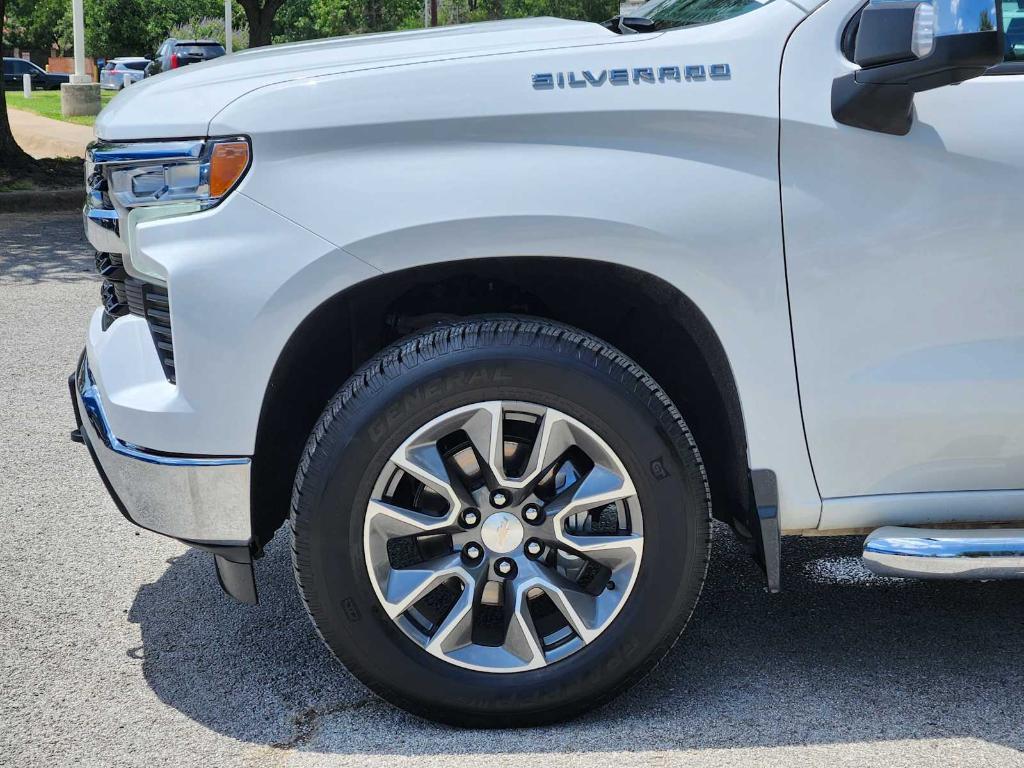 used 2022 Chevrolet Silverado 1500 car, priced at $35,977