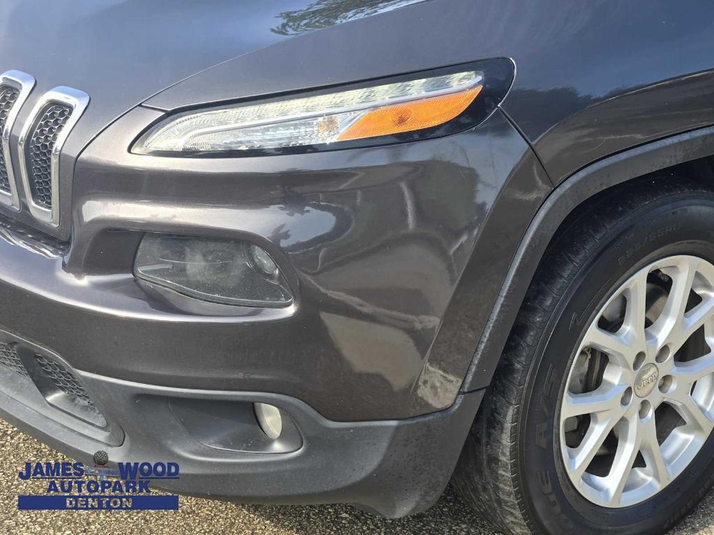 used 2016 Jeep Cherokee car, priced at $11,950