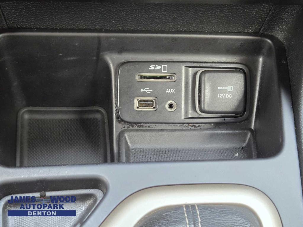 used 2016 Jeep Cherokee car, priced at $11,950