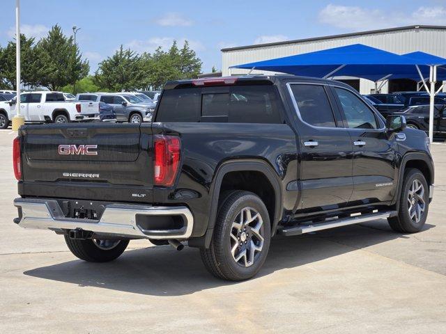 new 2025 GMC Sierra 1500 car, priced at $53,670