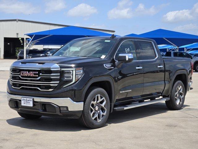 new 2025 GMC Sierra 1500 car, priced at $53,670