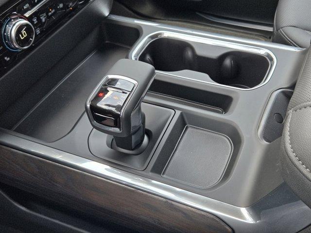 new 2025 GMC Sierra 1500 car, priced at $53,670