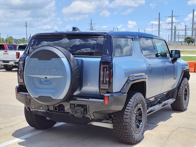 new 2024 GMC HUMMER EV car