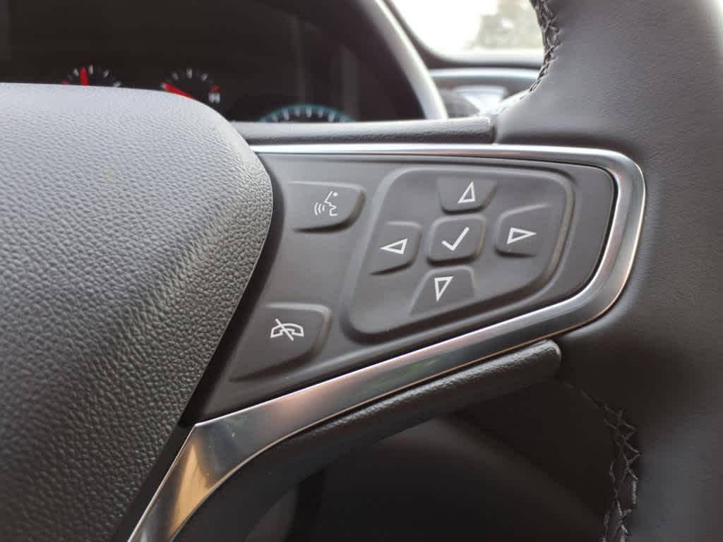 new 2025 Chevrolet Malibu car, priced at $28,815