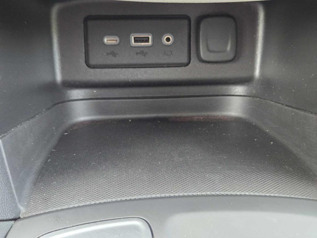 used 2022 Chevrolet Equinox car, priced at $20,977