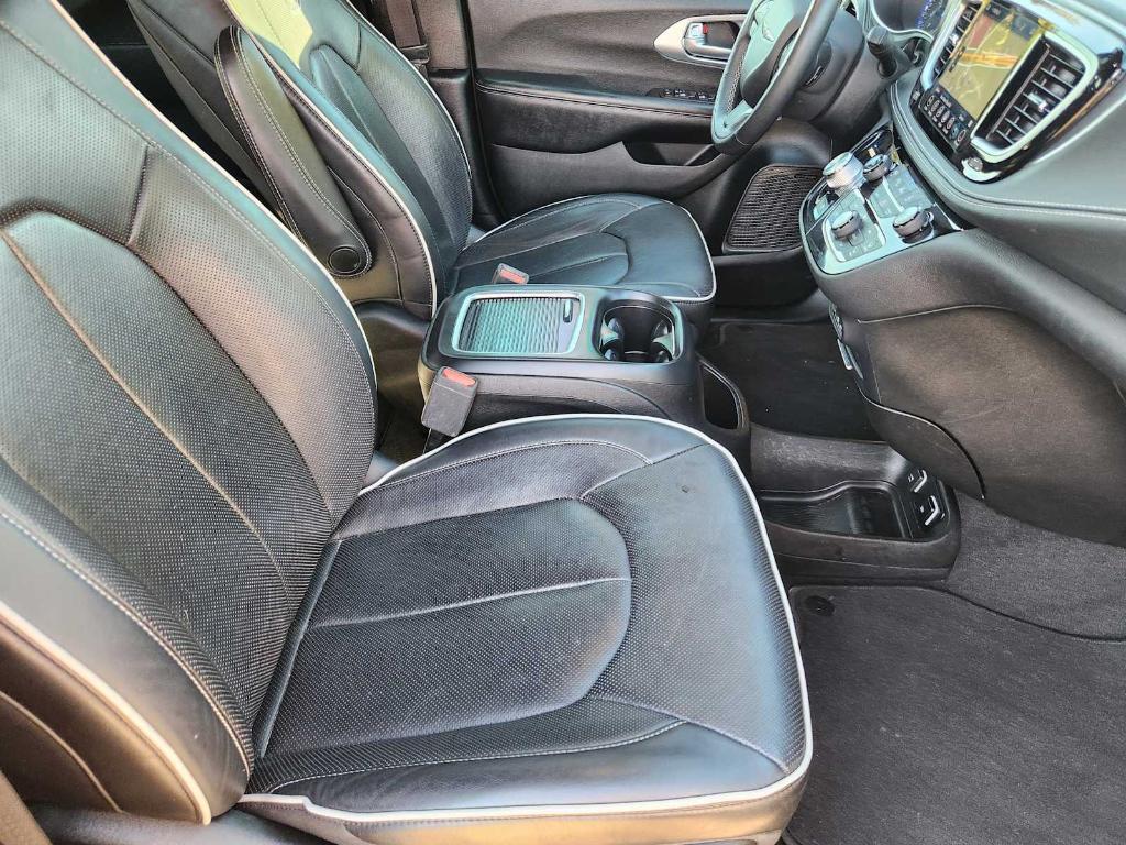 used 2018 Chrysler Pacifica car, priced at $31,455