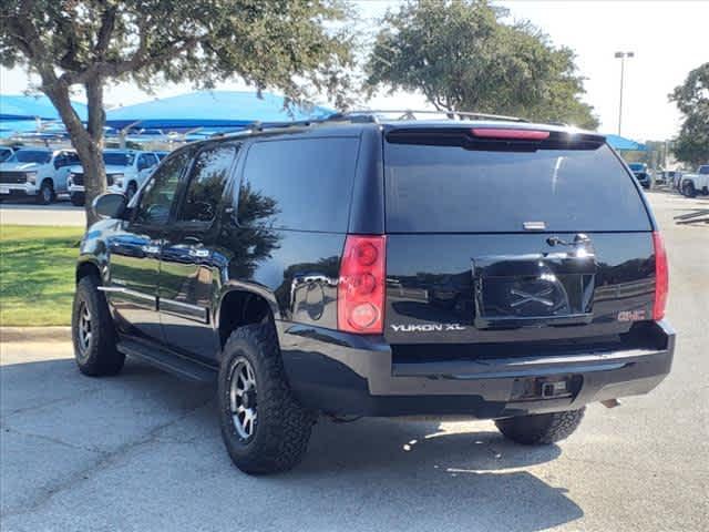 used 2013 GMC Yukon XL car, priced at $5,977