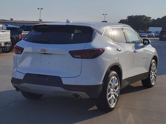 new 2025 Chevrolet Blazer car, priced at $37,235