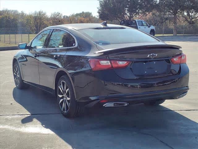 new 2025 Chevrolet Malibu car, priced at $26,320