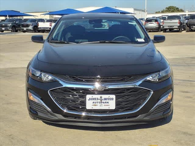 new 2025 Chevrolet Malibu car, priced at $26,320