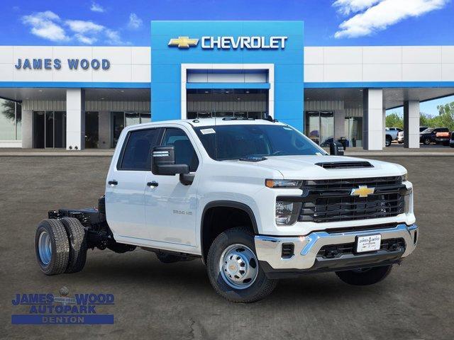 new 2025 Chevrolet Silverado 3500 car, priced at $65,783