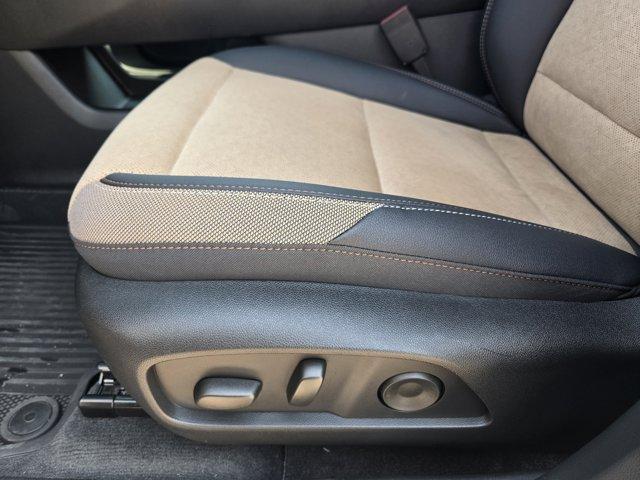 new 2026 Chevrolet Equinox car, priced at $34,815