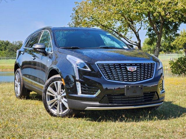 new 2025 Cadillac XT5 car, priced at $56,190