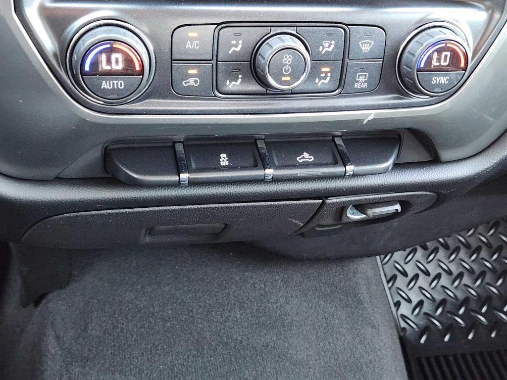 used 2018 Chevrolet Silverado 1500 car, priced at $30,455